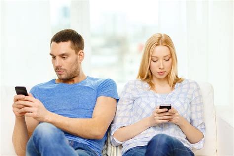 are smartphones killing our conversation quality